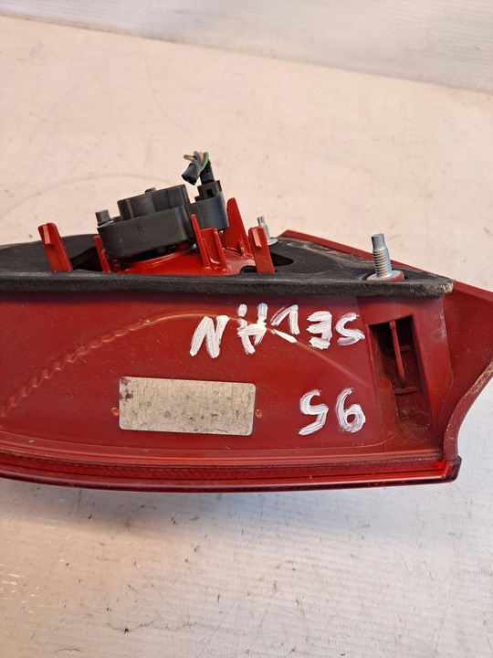 фото №6, Лампа праві зад задня w крило saab 9-5 95 sedan рестайлінг 12777459