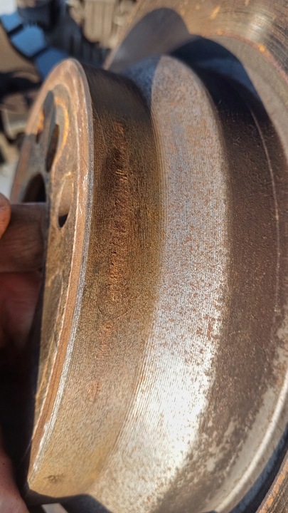 фото №11, Bmw e90 e91 рестайлінг комплект затискачі диски 330mm перед 57/24/330 330d 335