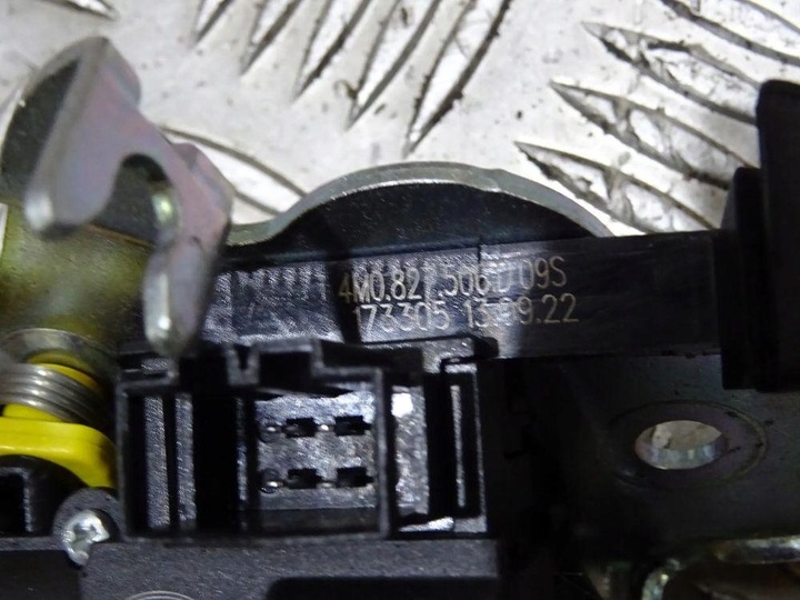 фото №5, Audi e-tron sportback замок доводчик крышки 4m0827506d