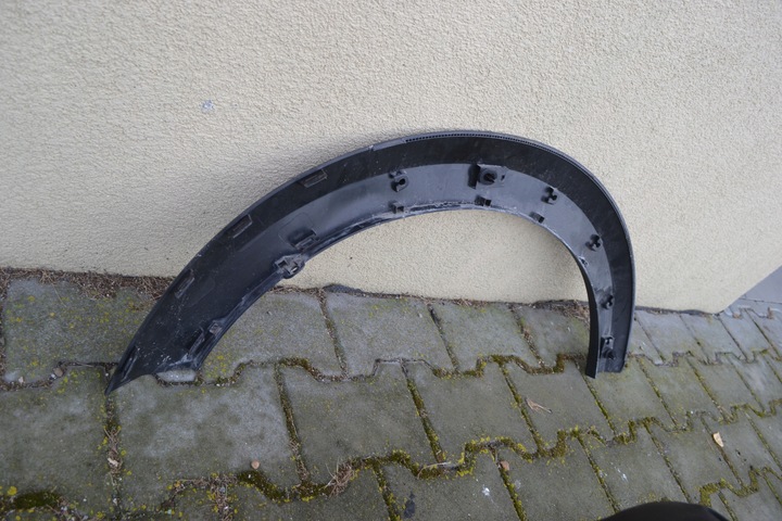 фото №8, Dacia sandero iii stepway планка крыло левая зад 788a36645r