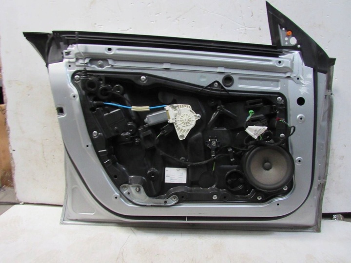 фото №8, Mercedes-benz cla c117 w117 перед сторона левая дверь передние a1177200179