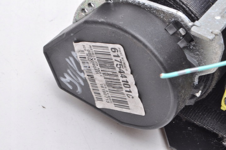 фото №9, Nissan juke i f15 pas безопасности правые перед 617544101c