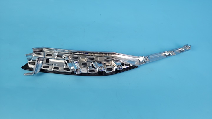 фото №8, Bmw 3' g20 330e 21r 2.0 планка dekor тунелю права 3026710 9r6994077