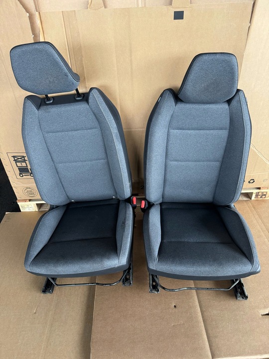 фото №3, Renault megane v e-tech сиденья диван сиденье салон обивка комплект