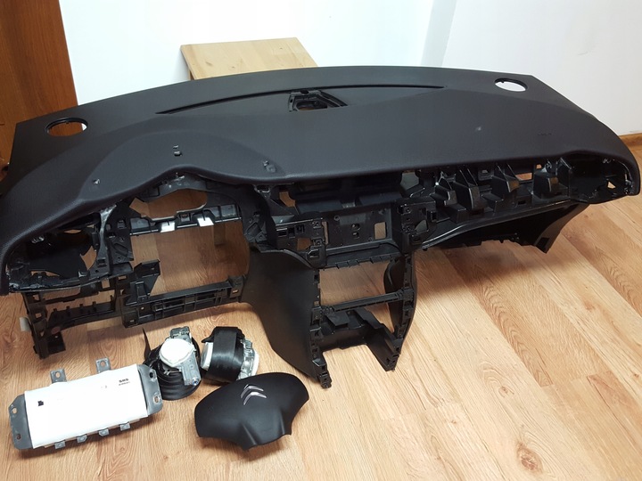 фото №1, Панель капот консоль citroen c3 ds3 2 подушка безопасности 2ремни