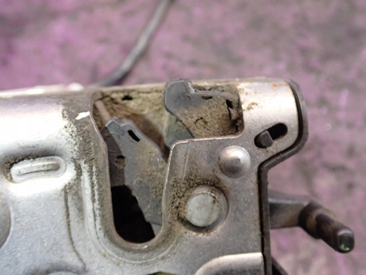 фото №7, Peugeot partner ii 08-12 замок перед правое 1269351103 тросы 6 pin