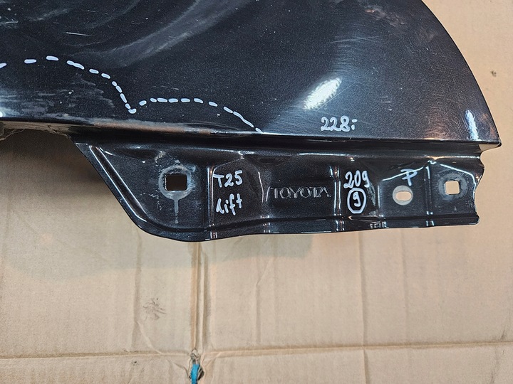 фото №6, Toyota avensis t25 06-08 крыло правый 209