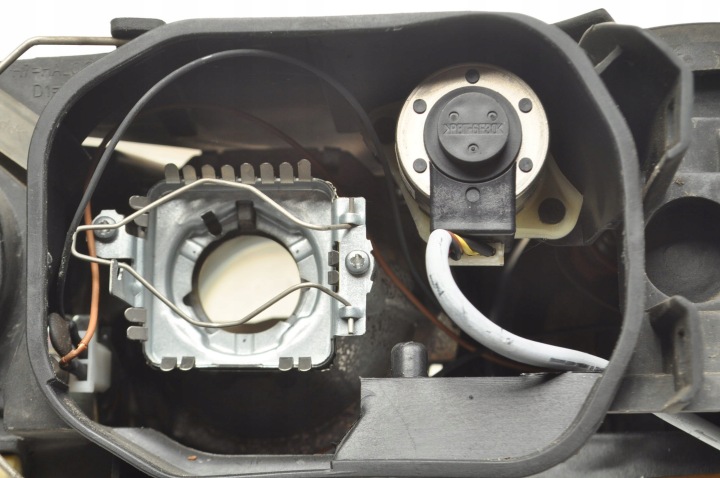 фото №10, Volkswagen touareg i 7l фара левая передняя ксенон европа 7l6941015bk
