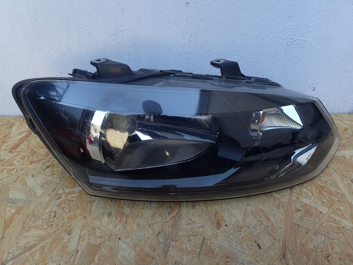 фото №1, Лампа правая фара правые vw polo 6r 6r1941016e