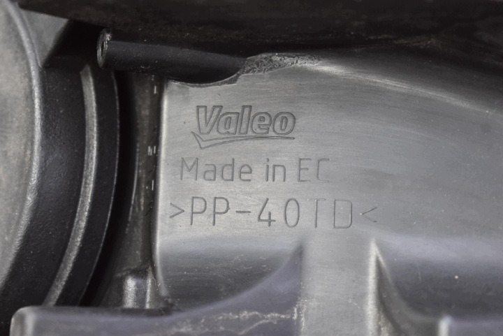фото №15, Фара левое фара передняя линза eu 89101886 alfa romeo mito 08-13