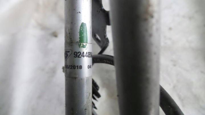 фото №7, Шланг кондиционера renault zoe 924477415r трубка климат 924489058r