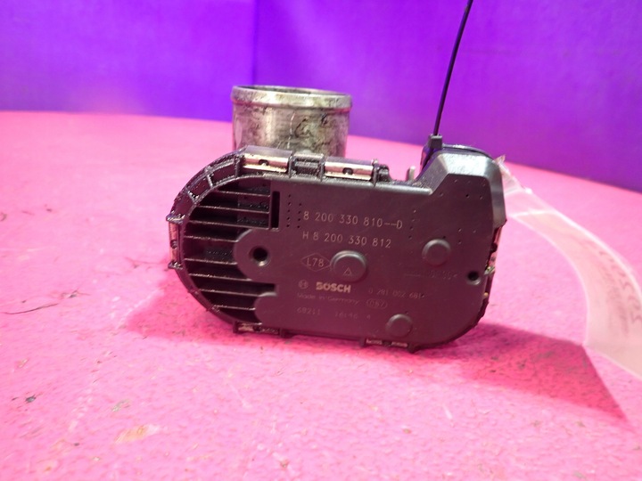 фото №4, Renault laguna ii 2,0 дроссельная заслонка 8200330810d