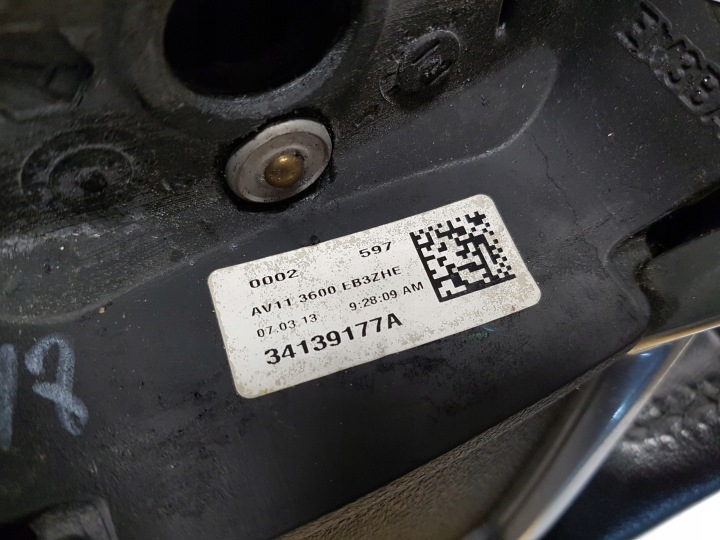 фото №8, Ford b-max 12r- руль кожаный