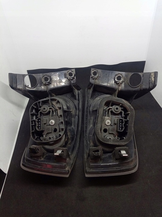 фото №13, Лампы задние набор seat ibiza iii цвет smoke