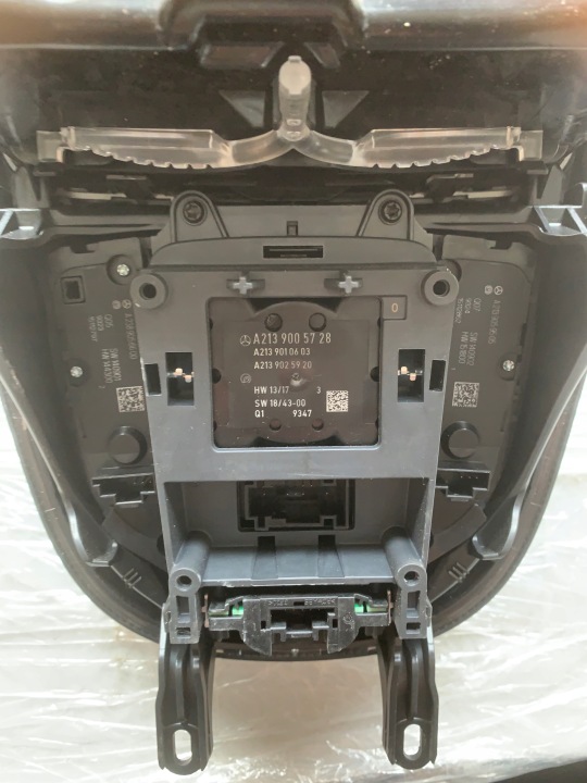 фото №9, Панель средний mercedes e-klasa w213 a2136801600