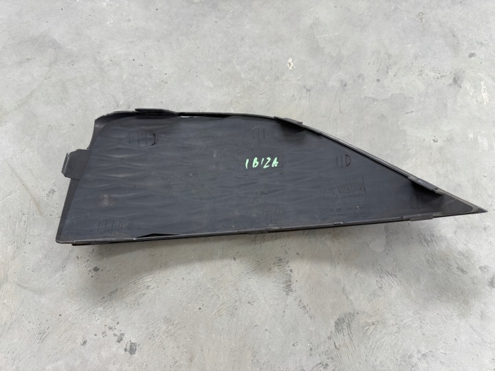 фото №8, Решётка заглушка галоген левая правая seat ibiza iv 6j0853665 6j0853666 комплект