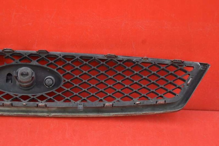 фото №10, Решітка решітка радіатора срібна 4m51-8c436-bc ford focus mk2 04-08