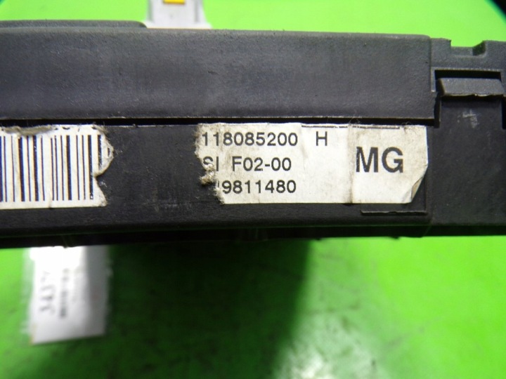 фото №10, Citroen c3 1.4 бензин коробка модуль запобіжників bsi s118085200h