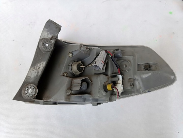 фото №2, Subaru impreza xv 11r лампа левая задняя зад led