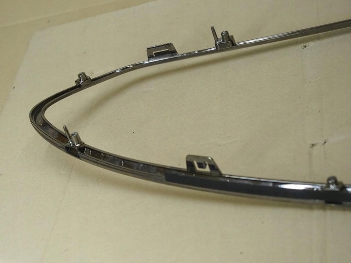 фото №12, Hyundai genesis g70 рестайлінг 21- решітка решітка хром планка