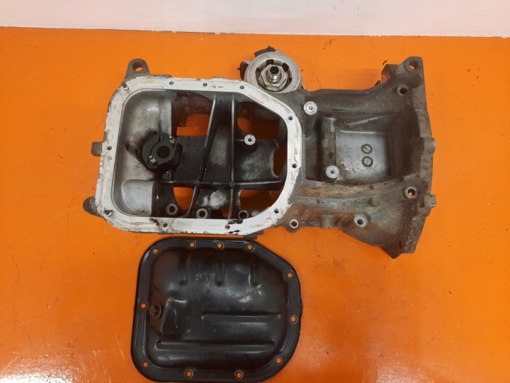 фото №7, Toyota yaris ii 2 05-09 поддон масла 1n-p72l