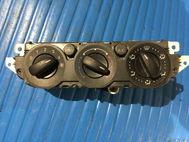 фото №1, Панель управление воздуховод ford focus mk2 cmax