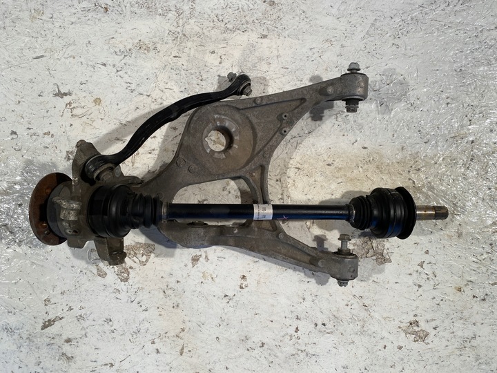 фото №1, Mercedes ml w166 важіль поворотна опора піввісь лівий зад