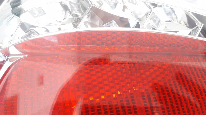 фото №7, Лампи зад ліва права led хром toyota yaris 4d 08-