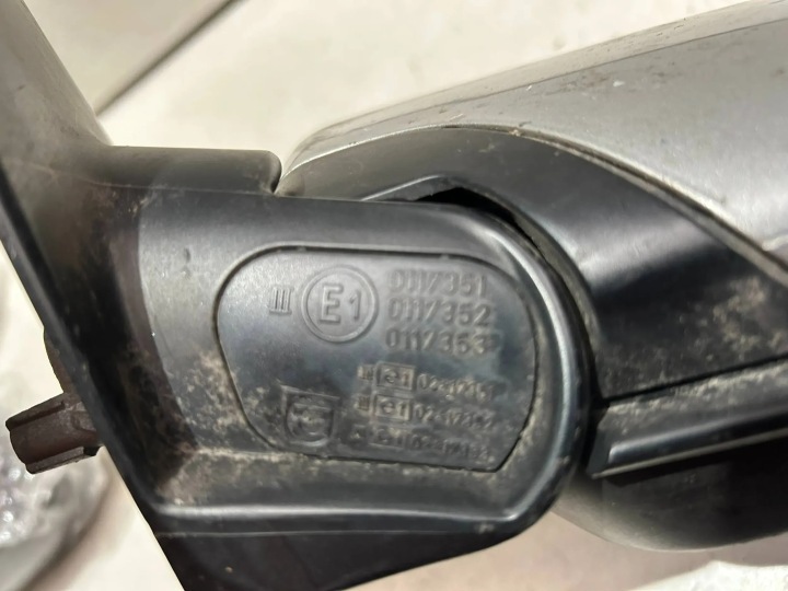 фото №8, Зеркало левое bmw 3 e46 2003