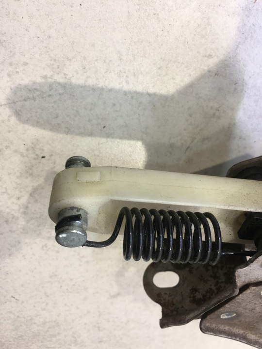 фото №2, Педаль зчеплення toyota avensis i 2.0 d4d