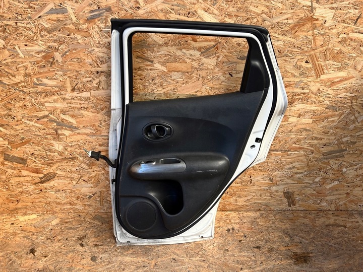 фото №7, Двері задні праві праві зад nissan juke f15 лак: 326g білий