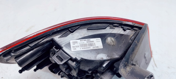 фото №6, Audi (oem) 8v3945096c фара задня комбінована