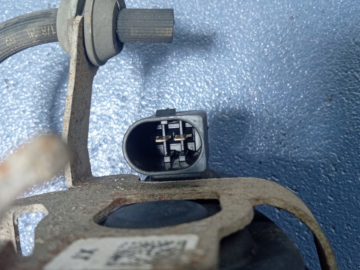 фото №6, Bmw 7 g11 g12 супорт задній правий скоба 44/24