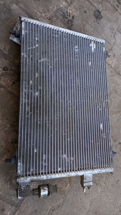 фото №4, Радіаторів кондиціонер. citroen xsara picasso 00r 1.8b