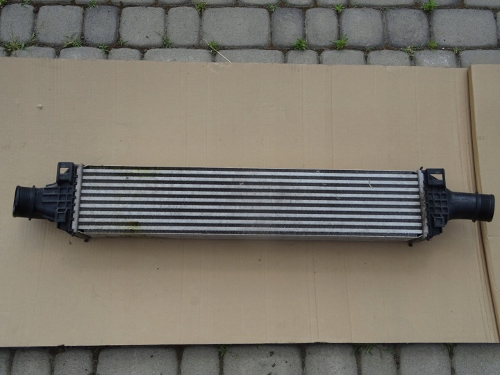фото №4, Audi a4 b9 охладитель радиатор 8w0145805ac состояние bdb