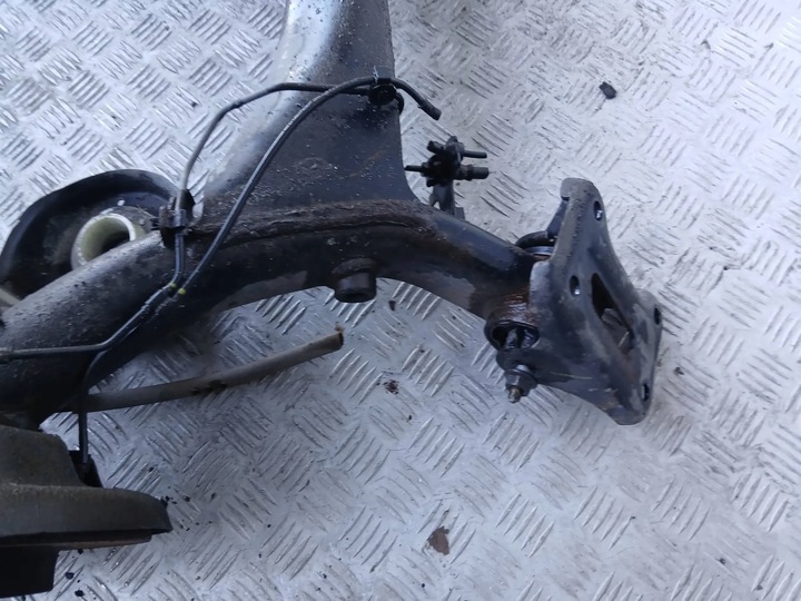 фото №13, Peugeot 308 t7 балка задняя зад подвешивание