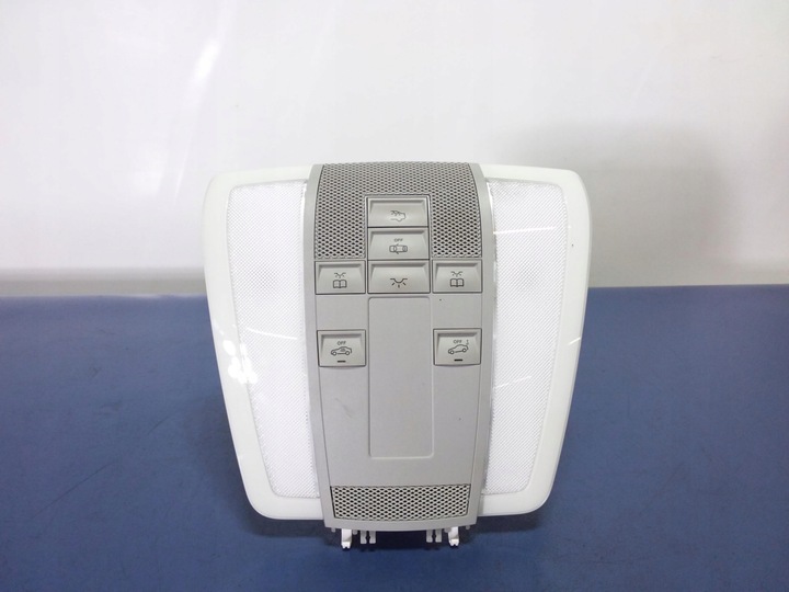 фото №1, Mercedes c w204 лампа внутренняя потолок