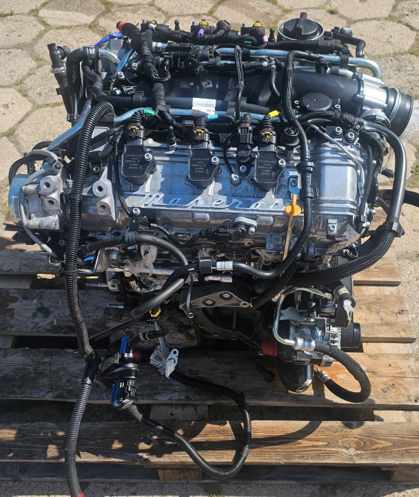 фото №7, Maserati ghibli quattroporte 3.0 v6 q4 двигатель комплектный