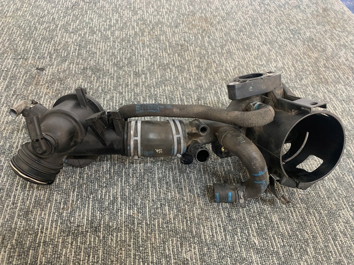 фото №1, Mercedes sprinter w907 шланг шланг воды оригинал европа