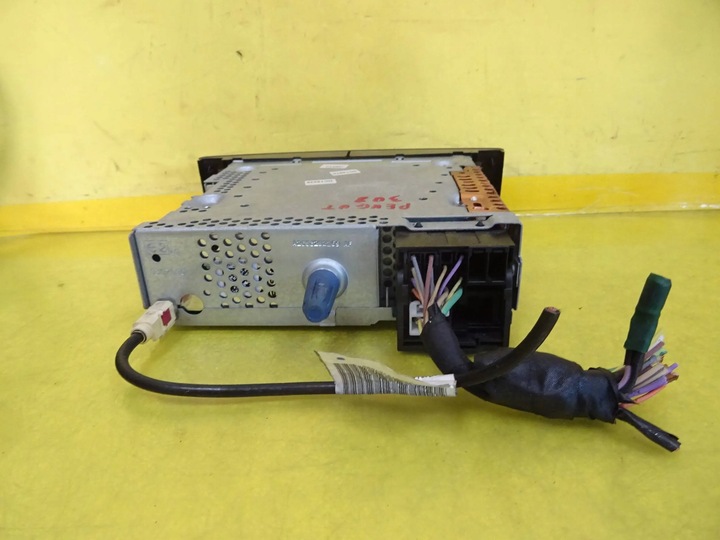 фото №8, Радіо заводські peugeot 308 96650205xh nr71