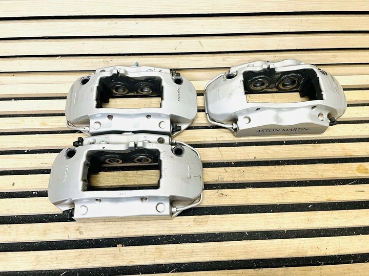фото №6, Aston martin db9 зажимы 7g432c464da 7g432c465da