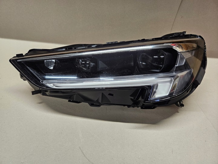 фото №1, Лампа ліва передня перед opel insignia b рестайлінг 39136835 повний led