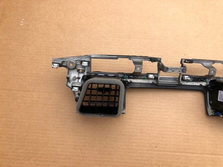 фото №10, Dekor ґрати повітропровід планка консолі audi a8 рестайлінг