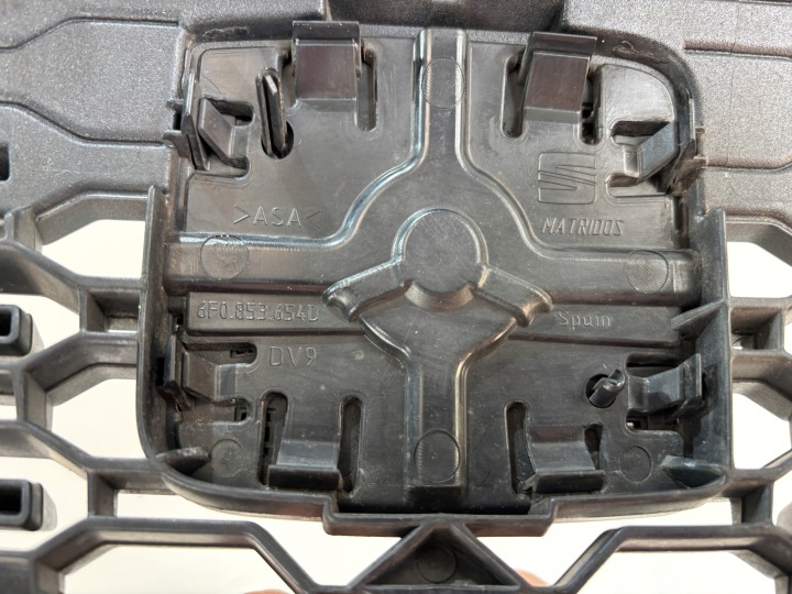 фото №11, Решётка радиатора решётка seat ibiza v 5 6f0 6f0853654d