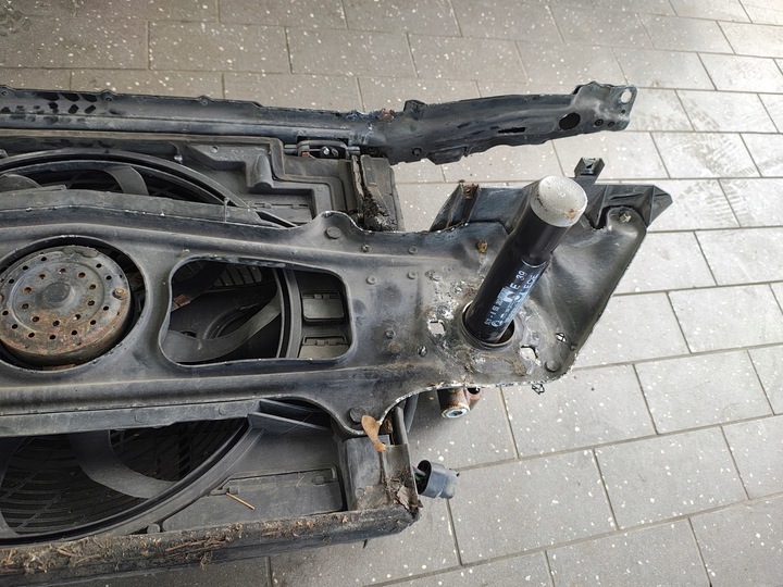 фото №8, Pas переднє підсилювач bmw e39 + вентилятор 6921397