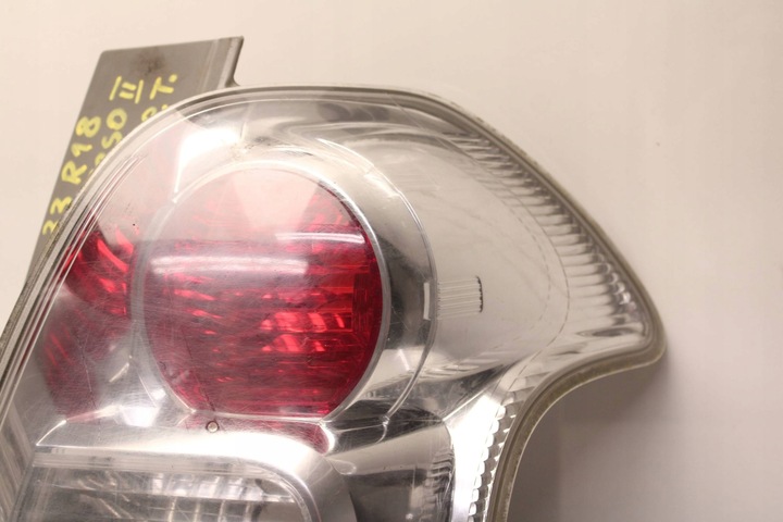 фото №3, Toyota corolla verso ii лампа задняя правая зад правые