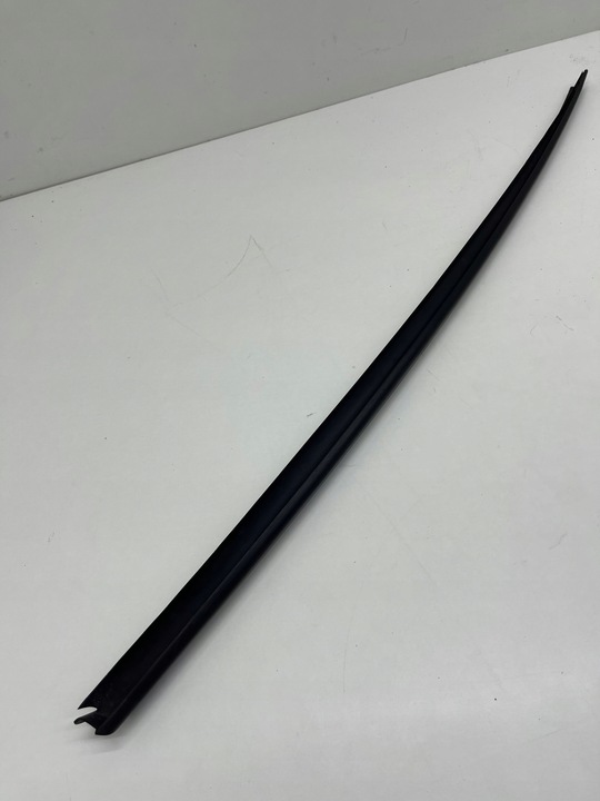 фото №1, Audi a6 c7 планка прокладка скла лобовий ліва