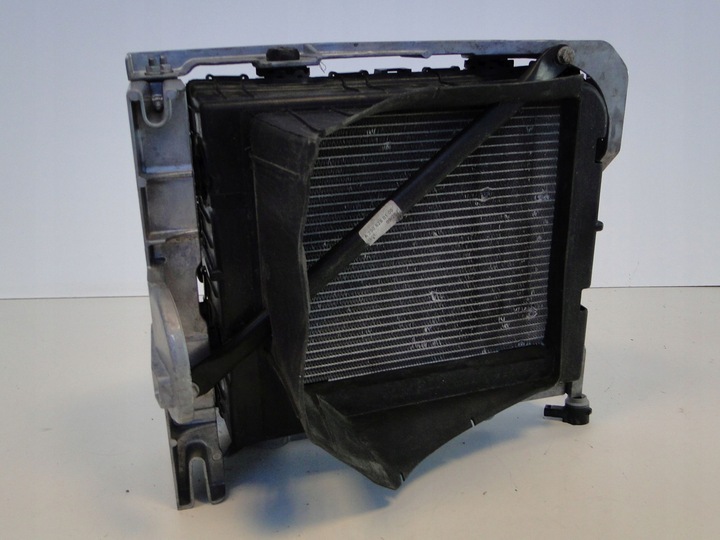 фото №11, Mercedes amg gt x290 290 радиаторов радиатор воды w подкрылок левая 63 amg