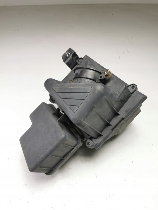 фото №8, Корпус, фільтр повітря ford escort od 1/1995-10/1996 оригінальний номер 7396922