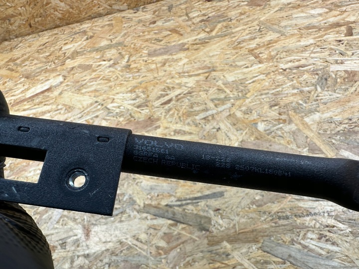 фото №8, Кріплення кронштейн ременя передньої лівий volvo xc60 ii 31651561